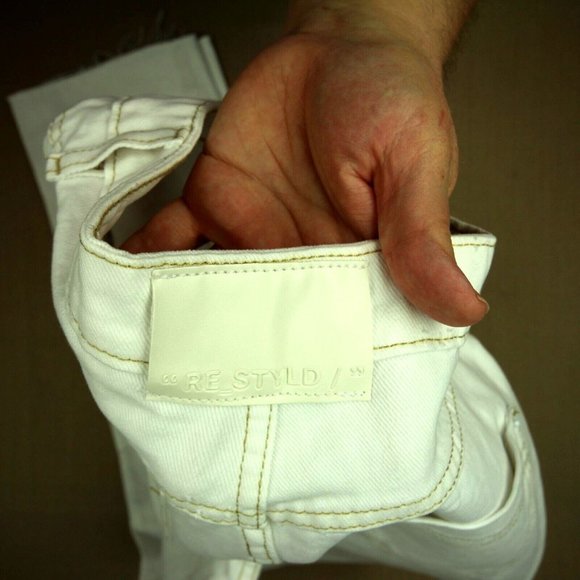 Re-Styld High Waist Straight Leg Jeans Women's Size 2 Raw Hem White Denim - Picture 8 of 9